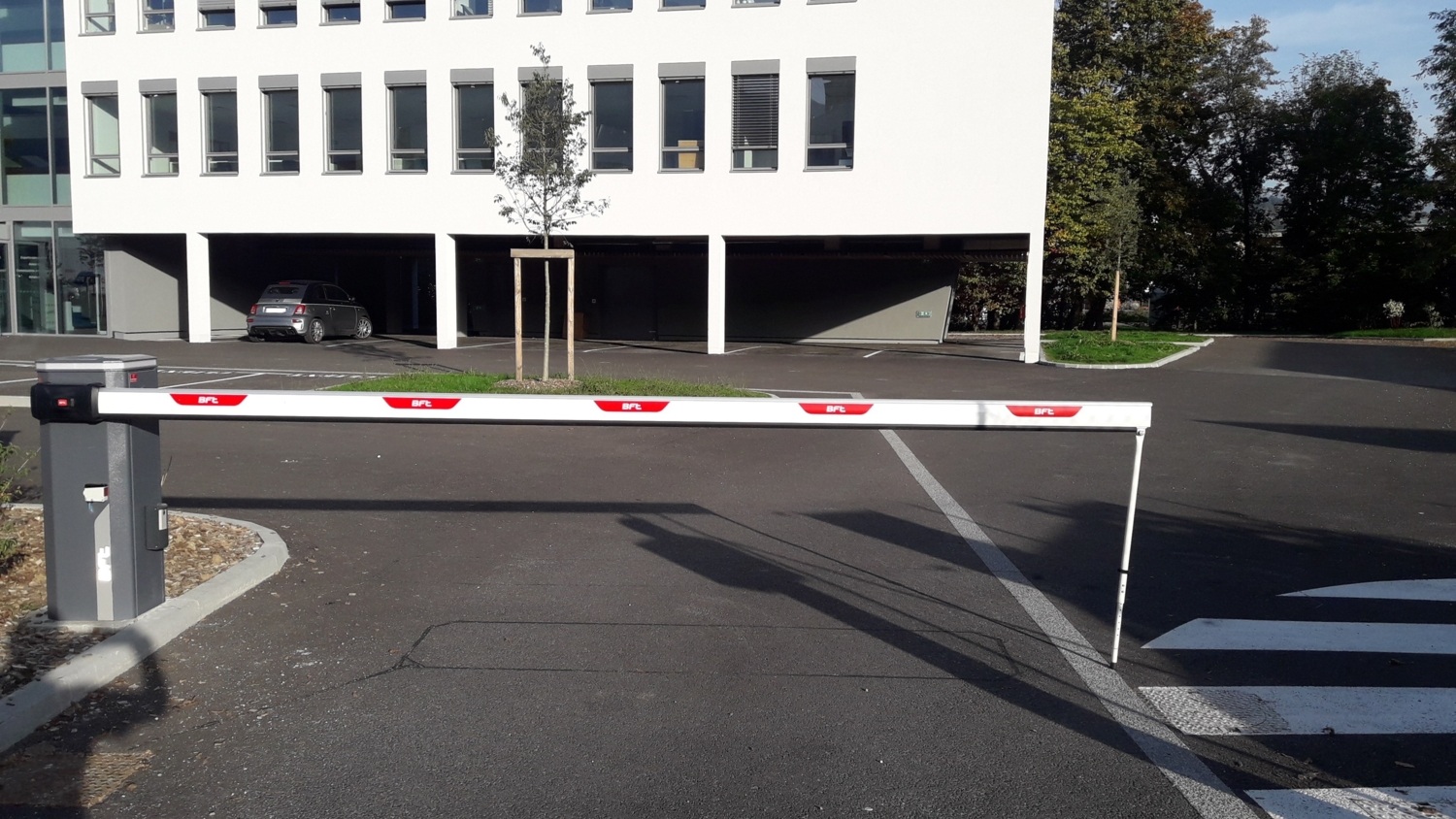 réalisation d'une gestion d'entrée de parking BFT Maxima Ultra Ateliers Ejarque